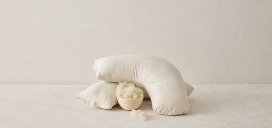 Organic Wooly Pillow: Medium / Standard